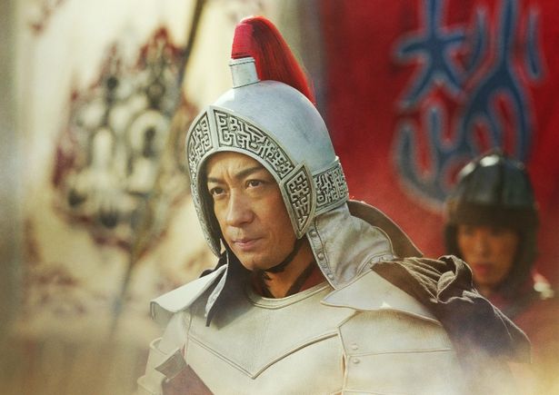 王騎の命を狙う趙軍の知将、趙荘