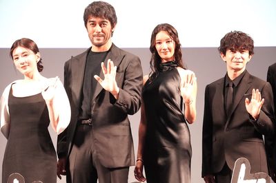 阿部寛、同じメンズノンノ出身である米倉強太監督の才能に惚れ惚れ！
