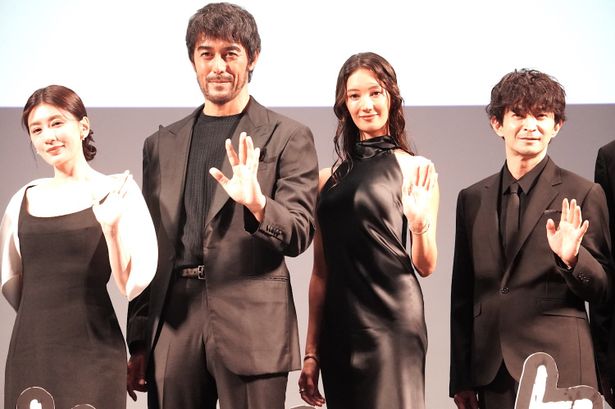 阿部寛、同じメンズノンノ出身である米倉強太監督の才能に惚れ惚れ！