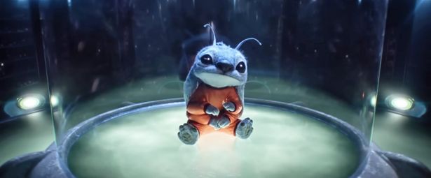 公開4週目にして2位となった実写版『リロ&スティッチ』。“人気アニメの実写化”対決のゆくえは…