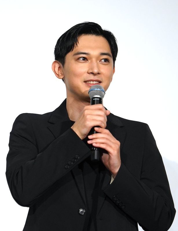15歳で天涯孤独となった主人公の50年にわたる一代記を描く