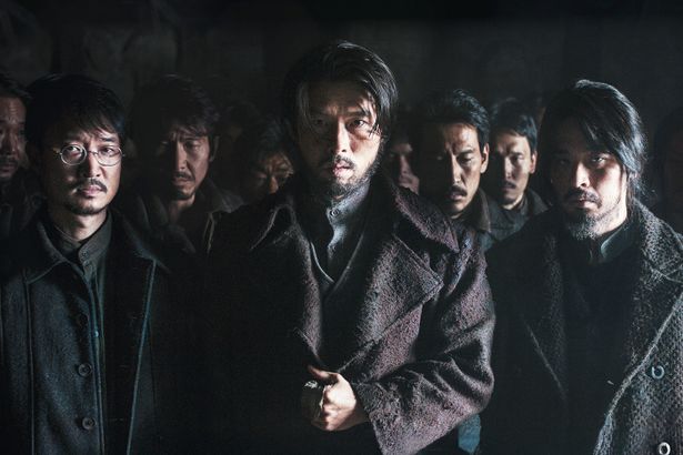 【写真を見る】ヒョンビン、パク・ジョンミン、チョ・ウジンら韓国の豪華スターが共演した『ハルビン』