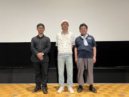 大阪で開催された『フロントライン』の舞台挨拶に窪塚洋介が登場！