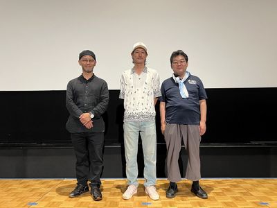 大阪で開催された『フロントライン』の舞台挨拶に窪塚洋介が登場！