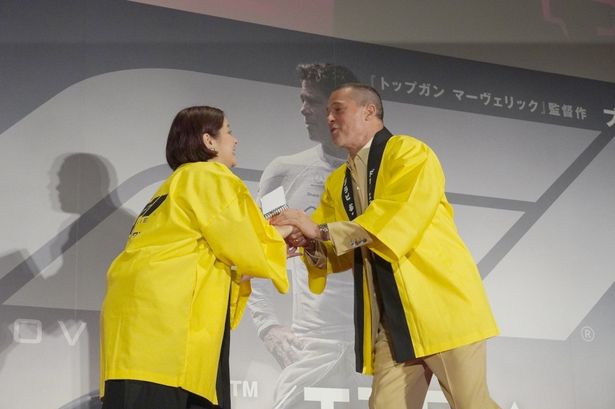 最初と最後にMCの奥浜レイラさんへの挨拶も忘れない律儀なブラッド・ピット