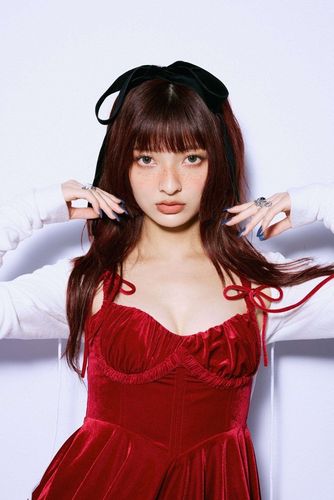新進気鋭のアーティスト、甲田まひるに『ババンババンバンバンパイア』の挿入歌「ナツロス」制作秘話を直撃！「結構ぶっ飛んだ曲になったと思います」