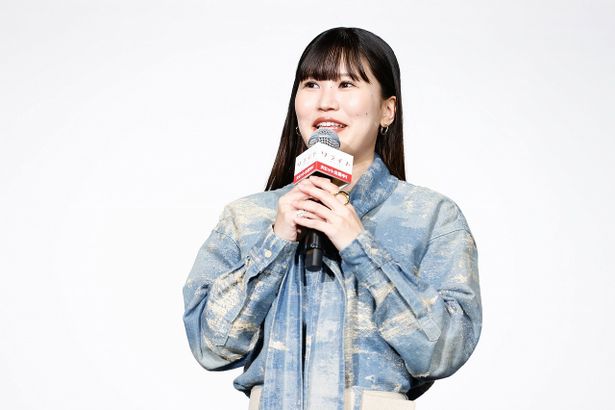 亜由美役の大関れいか