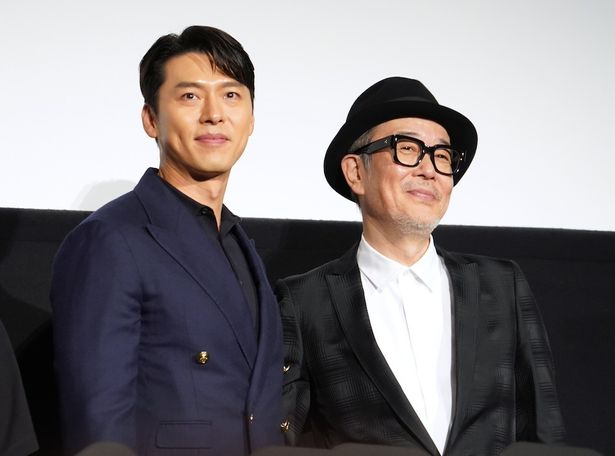 【写真を見る】リリー・フランキーがジェントルなヒョンビンのエピソード披露すると…ヒョンビンから飛び出したコメントに会場には黄色い歓声が！