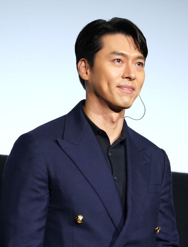 ファンの歓声に笑顔