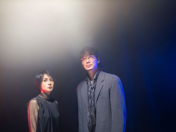 『でっちあげ　～殺人教師と呼ばれた男』で初共演を果たした綾野剛と柴咲コウ