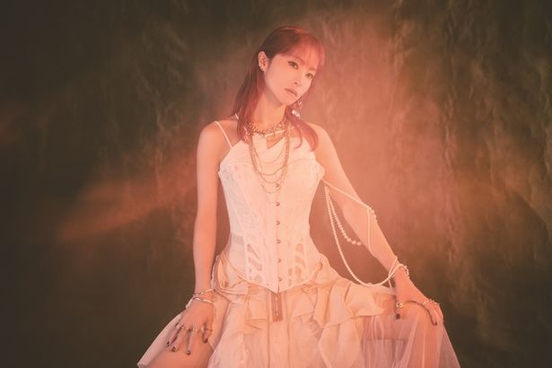 LiSA「残酷な夜に輝け」がW主題歌に決定した