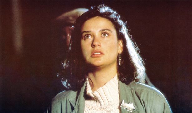 デミ・ムーア演じるヒロインが人類滅亡の予言に直面する『第七の予言』