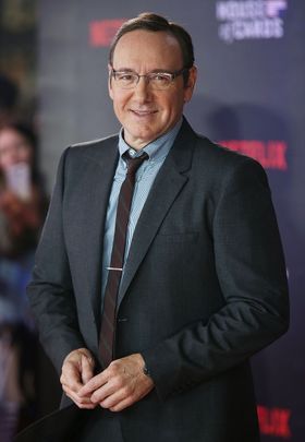 ケヴィンのセクハラ疑惑は拡大する一方