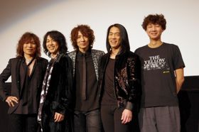 初ドキュメンタリーの初日をカウントダウン！