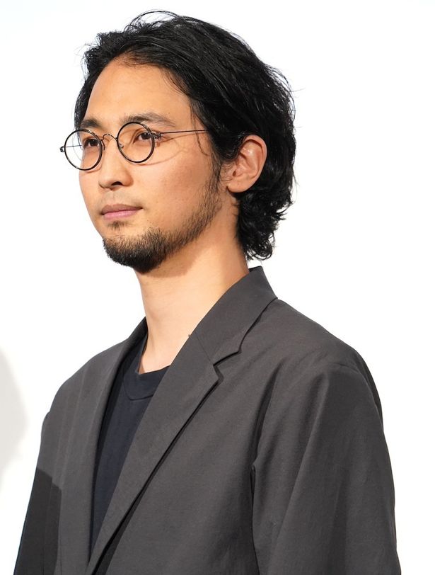 すごく緊張しているとしながらも、撮影時の様子を丁寧に解説した米倉強太監督
