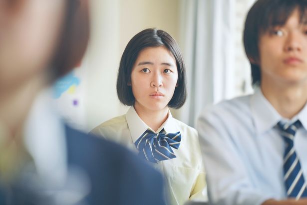 氷山麻那役の小林桃子