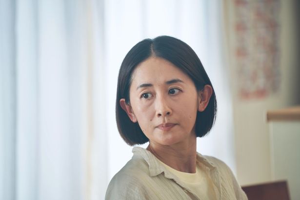 宮嶺久美子役の河井青葉