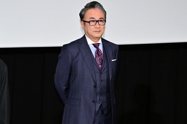演出の三谷幸喜監督