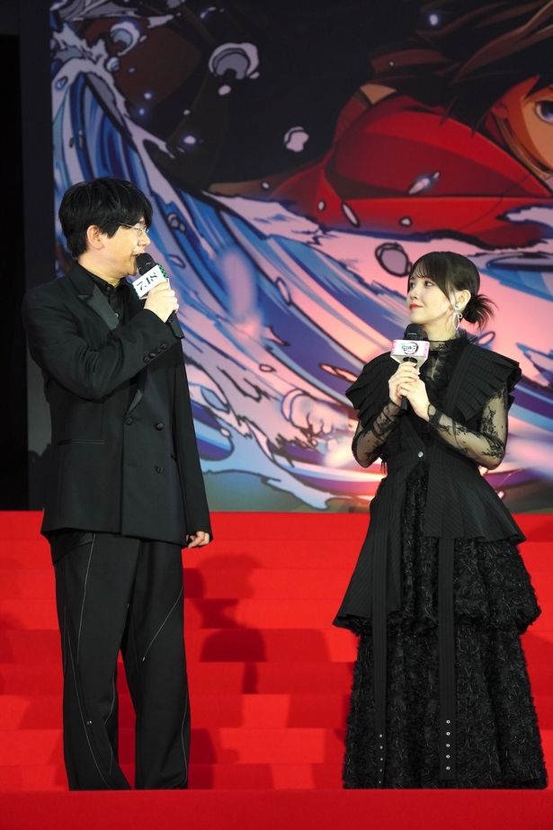 兄妹を演じる2人もここまでたどり着いたことに感無量の面持ち