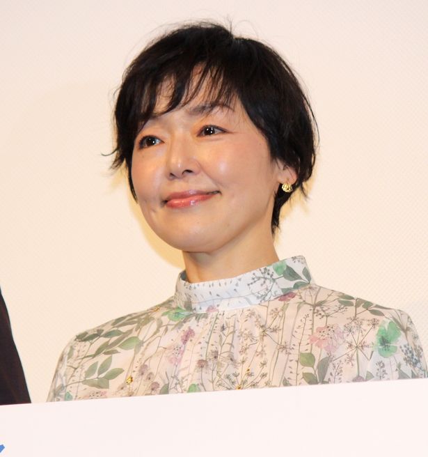 完成披露舞台挨拶に出席した小林聡美