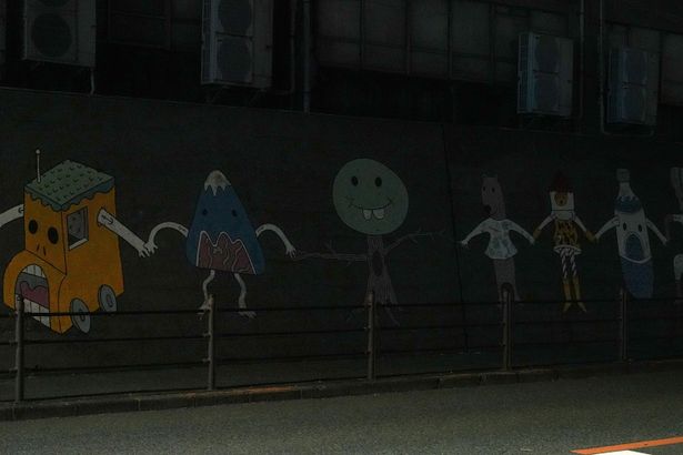 この無数のキャラクターはいったい…