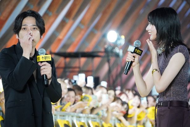 『８番出口』国内初イベント「88ｍ無限ループカーペットアライバル」の様子