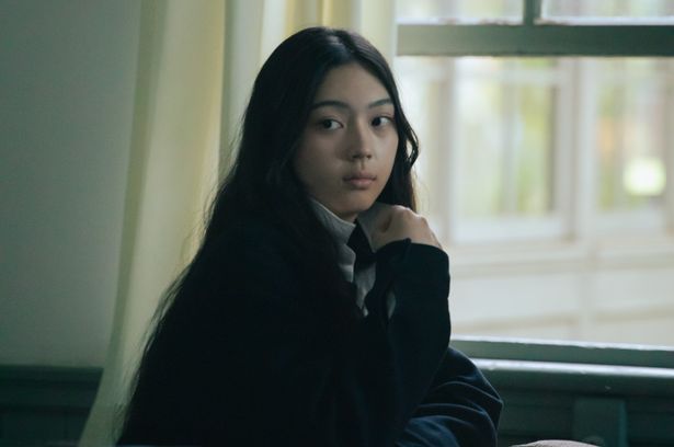 【写真を見る】主人公、杏菜役の美絽らキャスト陣のコメントが到着