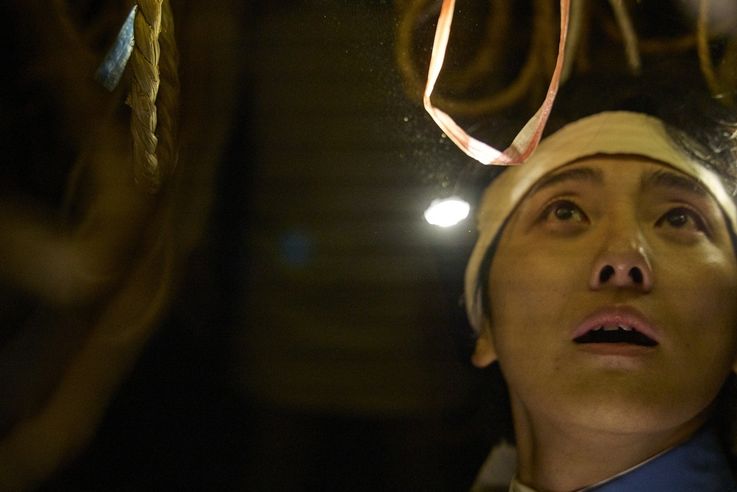 首吊り屋敷に潜入した動画配信者の凸劇ヒトバシラ