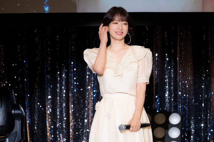 パク・シネ約1年ぶりの来日ファンミーティングをレポート！ドラマの裏話から、私物紹介、歌＆ダンスのパフォーマンスまで大盛況