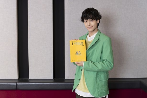 佐野が魅力たっぷりにジュゼッペを演じる