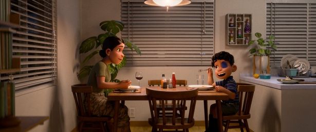 突然の同居生活に戸惑ってしまうオルガとエリオ(『星つなぎのエリオ』)