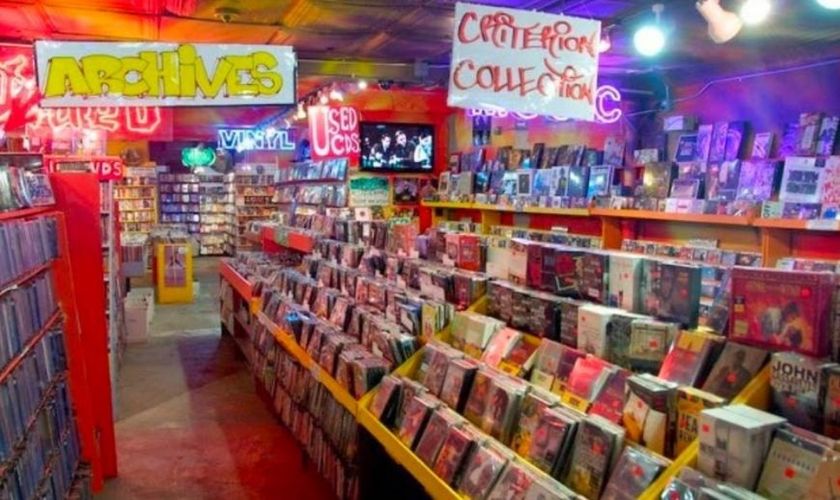 コーエン兄弟ら有名監督も通い詰めた！NYのシネフィルを唸らせた伝説のレンタルショップ「キムズビデオ」って知ってる？