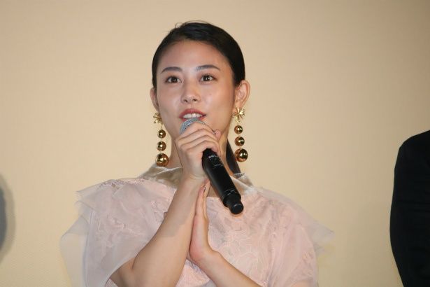はじめ(丸山隆平)の恋人・藤岡美沙役の高畑充希