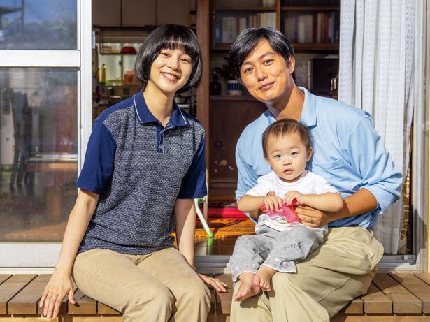 若き日の純子とのその家族
