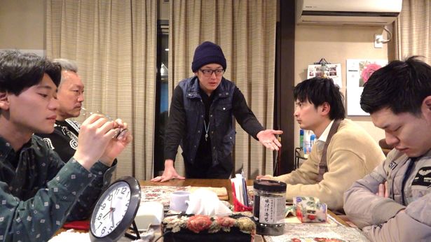 『フレイムユニオン 最強殺し屋伝説国岡［私闘編］』場面写真