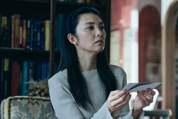 総合病院の院長夫人の星崎みゆき役に⽥中麗奈