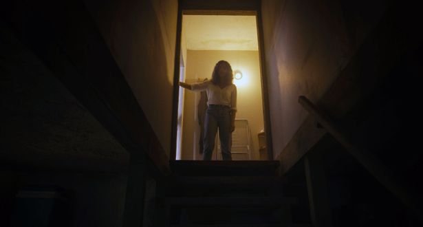 クレッガー監督は、単独長編監督デビュー作『バーバリアン』がホラーファンから絶大な支持を集めた