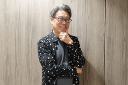 自身のキャリアから「メディアミックスの悪魔」執筆裏話までを語ってくれた