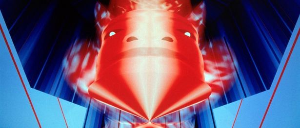 ケヴィンらを排除しようとするMCP(『トロン』)