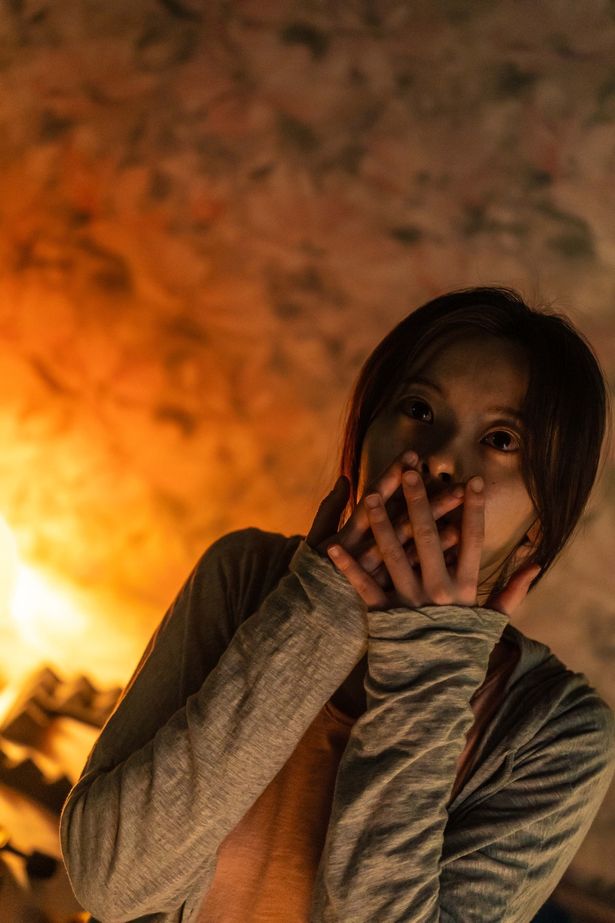 『層間騒音』場面写真