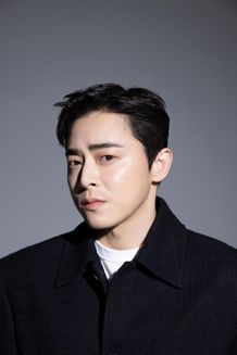 『大統領暗殺裁判　16日間の真実』のチョ・ジョンソクにインタビュー！