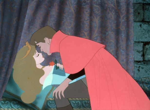 【写真を見る】当時のディズニー作品で最大級の制作費と人員をつぎ込んだ