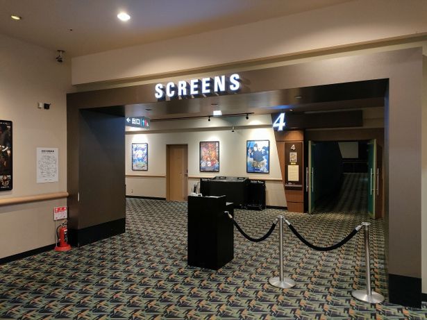 県内屈指の作品数を誇るので、観たい映画を選ぶことができる