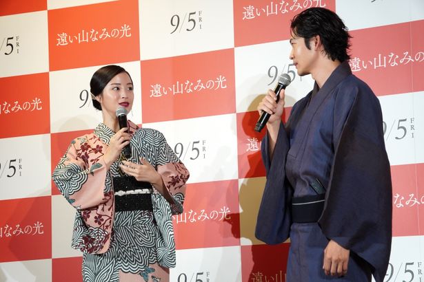 『遠い山なみの光』大ヒット祈願イベントの様子