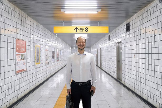 『８番出口』で得体の知れない“おじさん”を怪演する河内大和