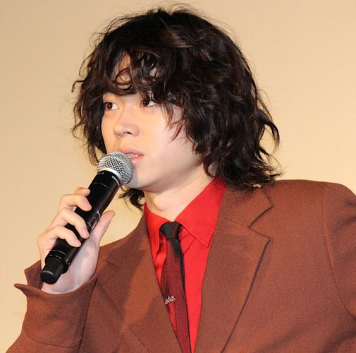 菅田将暉、板尾創路監督の演出に「号泣しました」