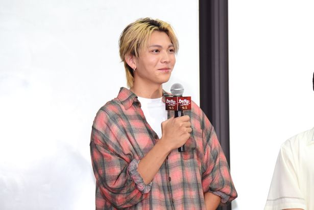 新たに「カラダ探し」に巻き込まれる高校生、航を演じた吉田剛明
