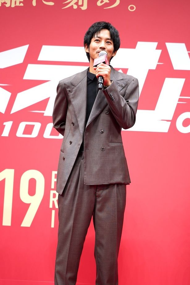 “才能型”のトガシ役の松坂桃李