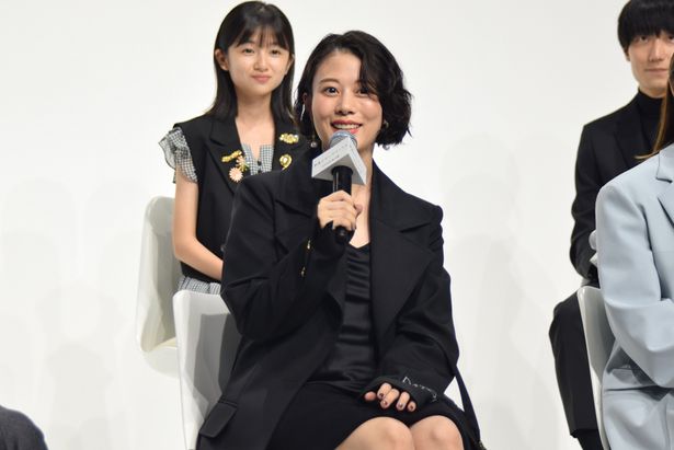 ヒロインの篠原明里役を演じる高畑充希