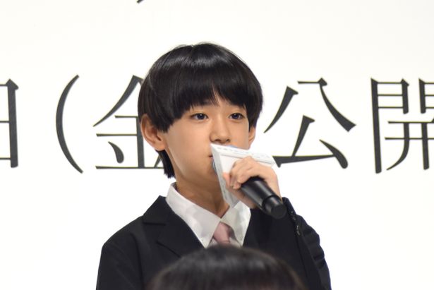 貴樹の幼少期を演じる上田悠斗